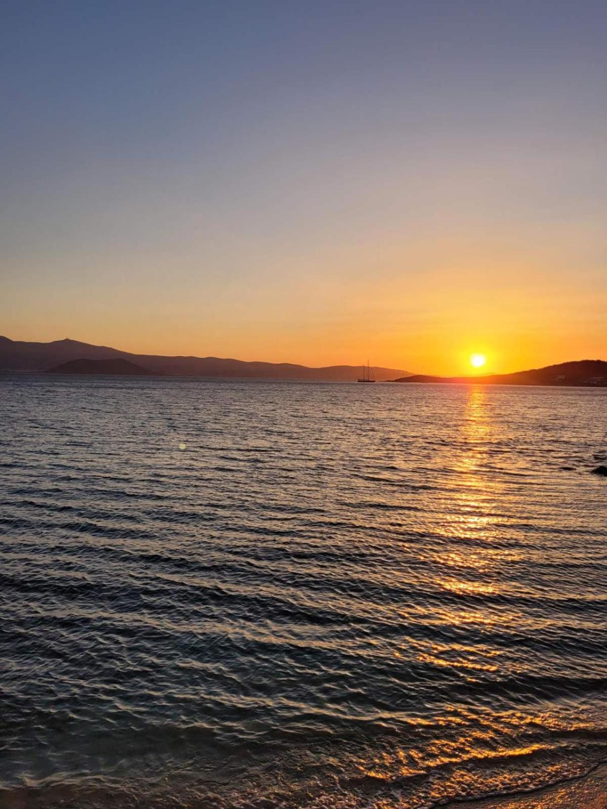 Aesthete Suites Agia Anna  外观 照片